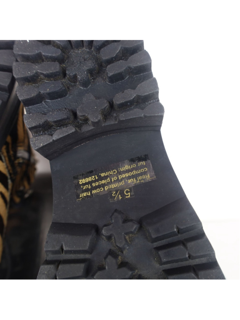Aqua Women’s Tiger Print Jax Studded Hiker Combat Boots Lace Up Round Toe 5.5 - Picture 15 of 16